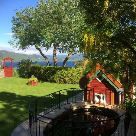 Apartment Fjordside Hordvik